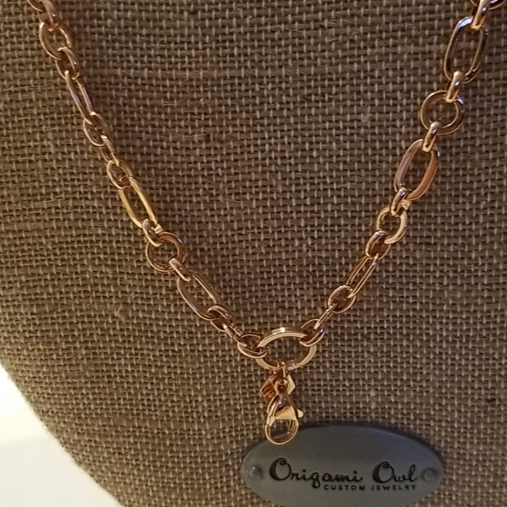 Deco Chain - Picture 2 of 3